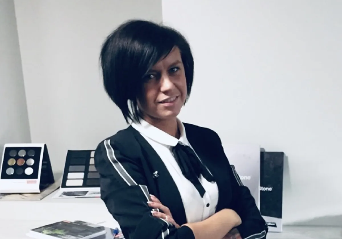 Julia Studioköögi salongis